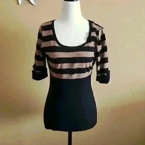 Short sleeve  fitted sweater stripped black and tan US M
